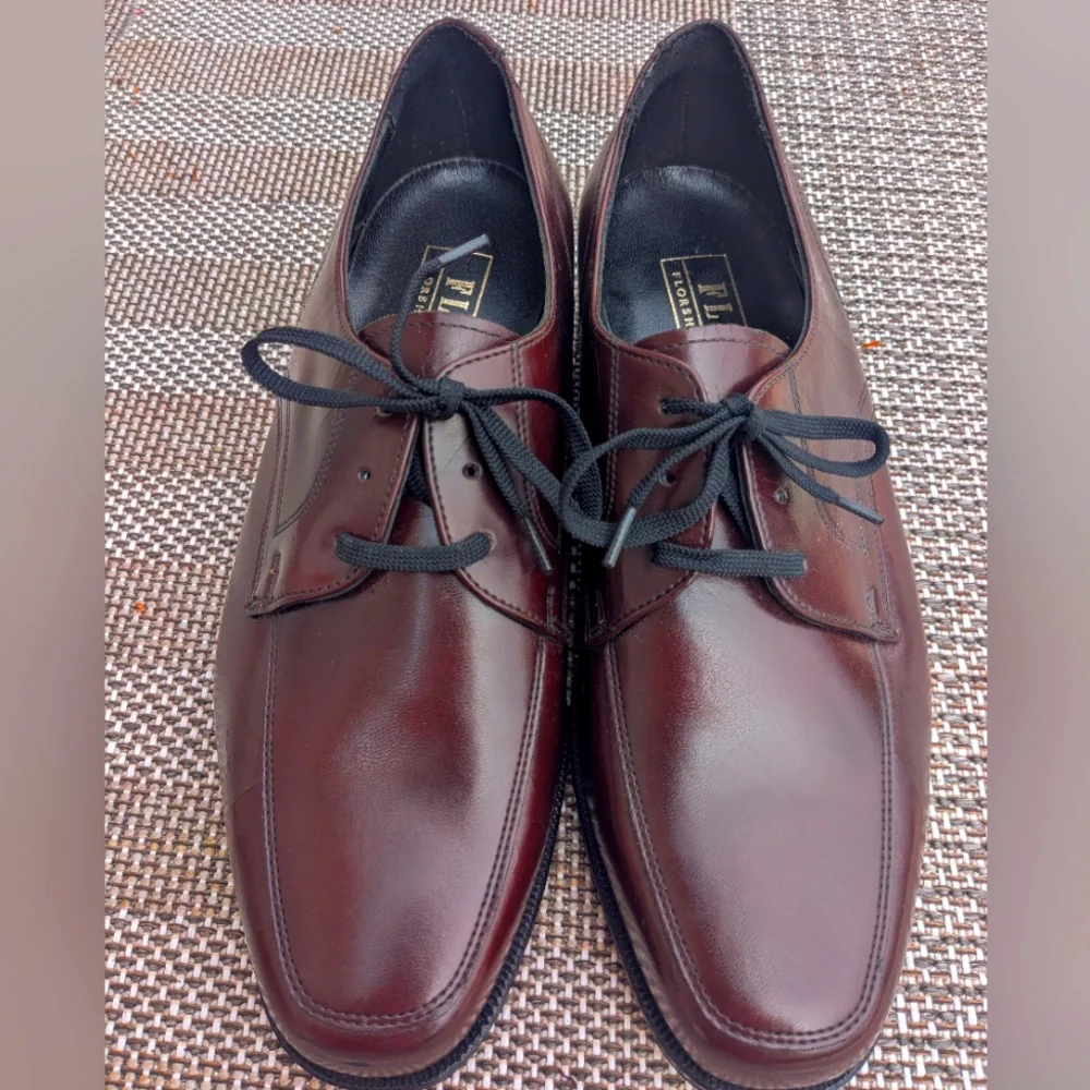 Vintage FLORSHEIM Burgundy Leather‎ Oxford Dress shoes size 9.5